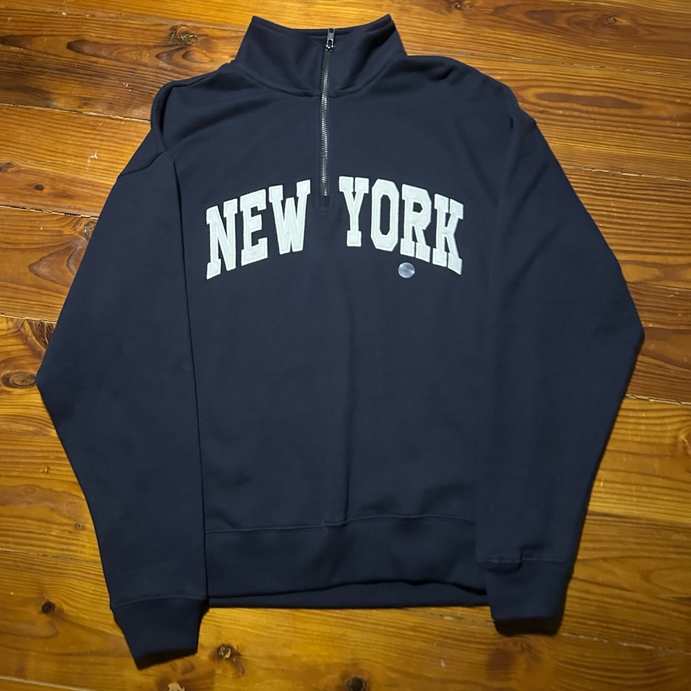Navy and White NewYork Quater Zip Sweatshirt From Aeropostale Size Xs Women's